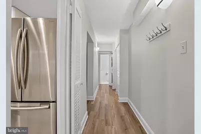 2200 Castle Rock Square #2B, Reston, VA 20191 - Photo 5