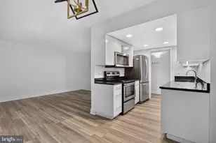 2200 Castle Rock Square, Reston, VA 20191 - Photo 7