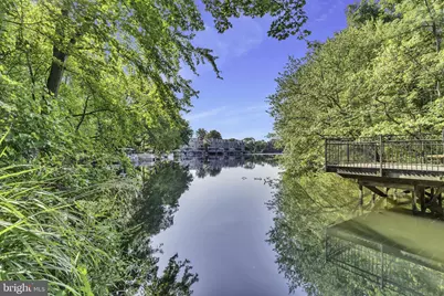 11041 Villaridge Court #11041B, Reston, VA 20191 - Photo 23