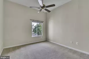 11041 Villaridge Ct, Reston, VA 20191 - Photo 15