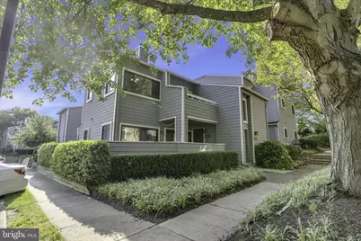 11041 Villaridge Court #11041B, Reston, VA 20191 - Photo 19