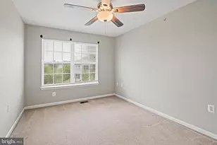 13142 Marcey Creek Rd, Herndon, VA 20171 - Photo 15
