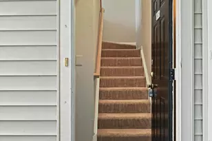 13142 Marcey Creek Rd, Herndon, VA 20171 - Photo 3