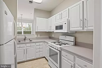 13142 Marcey Creek Road #13142, Herndon, VA 20171 - Photo 11