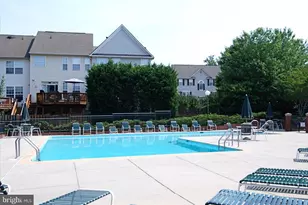 4142 Fountainside Ln, Fairfax, VA 22030 - Photo 39