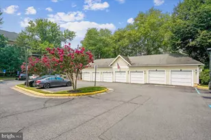 4142 Fountainside Ln, Fairfax, VA 22030 - Photo 31