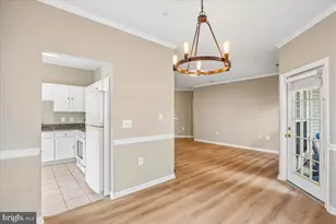 4142 Fountainside Ln, Fairfax, VA 22030 - Photo 9