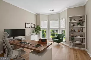 4142 Fountainside Ln, Fairfax, VA 22030 - Photo 21