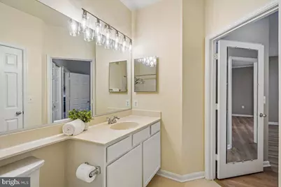 4142 Fountainside Lane #E102, Fairfax, VA 22030 - Photo 17