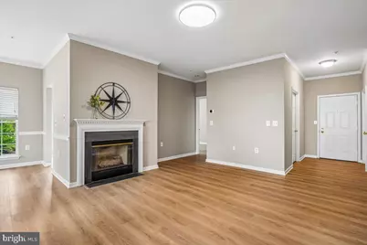 4142 Fountainside Lane #E102, Fairfax, VA 22030 - Photo 5