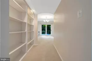 7719 Bristol Square Ct, Springfield, VA 22153 - Photo 15