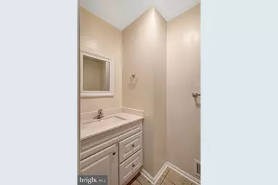 7719 Bristol Square Court, Springfield, VA 22153 - Photo 5