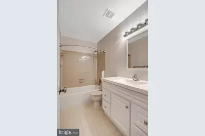 7719 Bristol Square Court, Springfield, VA 22153 - Photo 33
