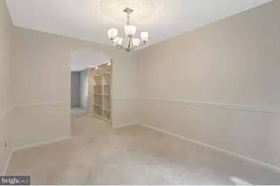 7719 Bristol Square Court, Springfield, VA 22153 - Photo 19