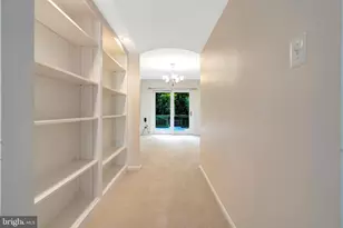 7719 Bristol Square Ct, Springfield, VA 22153 - Photo 13