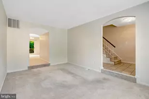 7719 Bristol Square Ct, Springfield, VA 22153 - Photo 13