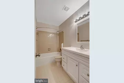 7719 Bristol Square Court, Springfield, VA 22153 - Photo 33