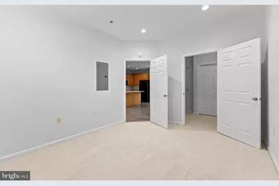9480 Virginia Center Boulevard #10, Vienna, VA 22181 - Photo 15