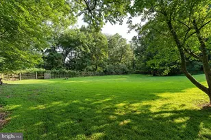 10216 Eisenhower Ln, Great Falls, VA 22066 - Photo 43