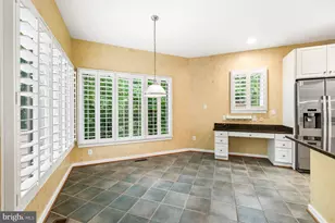 1104 Water Pointe Ln, Reston, VA 20194 - Photo 13