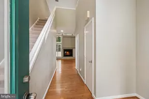 1104 Water Pointe Ln, Reston, VA 20194 - Photo 3