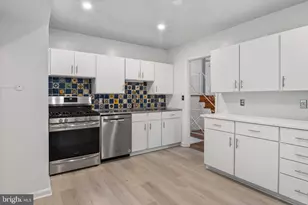 6523 Kerns Rd, Falls Church, VA 22044 - Photo 23