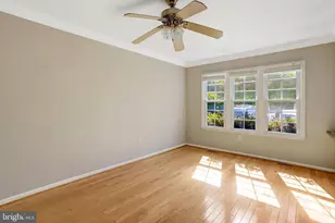 7926 Pebble Brook Ct, Springfield, VA 22153 - Photo 3