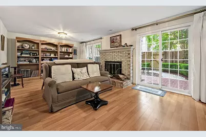 8218 Cedar Landing Court, Alexandria, VA 22306 - Photo 35
