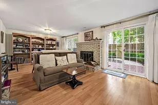 8218 Cedar Landing Ct, Alexandria, VA 22306 - Photo 35