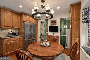 8218 Cedar Landing Ct, Alexandria, VA 22306 - Photo 11