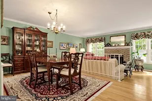 8218 Cedar Landing Ct, Alexandria, VA 22306 - Photo 17