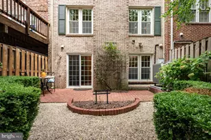 8218 Cedar Landing Ct, Alexandria, VA 22306 - Photo 45