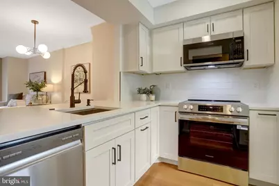 6520 Brick Hearth Court, Alexandria, VA 22306 - Photo 3