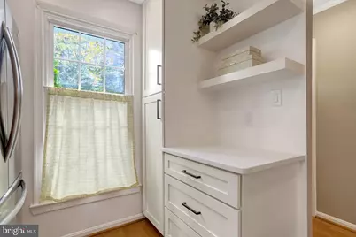 6520 Brick Hearth Court, Alexandria, VA 22306 - Photo 9