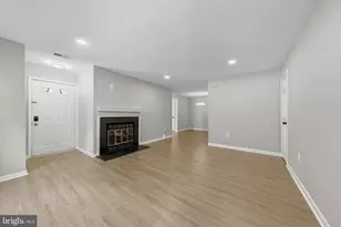 10198 Ashbrooke Ct, Oakton, VA 22124 - Photo 9