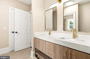 2232 N Underwood St, Falls Church, VA 22043 - Photo 57