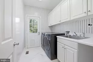 1405 Woodhurst Blvd, McLean, VA 22102 - Photo 31