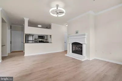 12933 Centre Park Circle #306, Herndon, VA 20171 - Photo 9