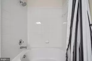 12933 Centre Park Cir, Herndon, VA 20171 - Photo 23