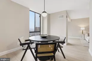 2311 Pimmit Dr, Falls Church, VA 22043 - Photo 11
