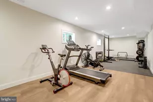 2862 Rosemary Ln, Falls Church, VA 22042 - Photo 53