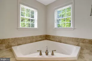 2862 Rosemary Ln, Falls Church, VA 22042 - Photo 37