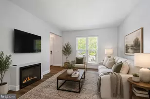 10413 Todman Landing Ct, Burke, VA 22015 - Photo 5