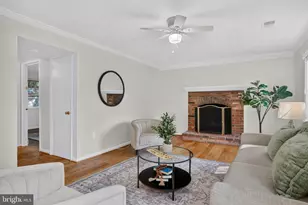 6837 Lamp Post Ln, Alexandria, VA 22306 - Photo 5
