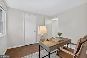 6837 Lamp Post Ln, Alexandria, VA 22306 - Photo 17