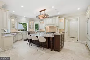 1239 Daleview Dr, McLean, VA 22102 - Photo 17