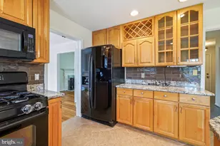 5714 Broadmoor St, Alexandria, VA 22315 - Photo 19