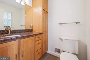 5714 Broadmoor St, Alexandria, VA 22315 - Photo 25