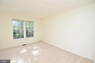 7378 Jiri Woods Ct, Springfield, VA 22153 - Photo 19