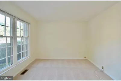 7378 Jiri Woods Court, Springfield, VA 22153 - Photo 9